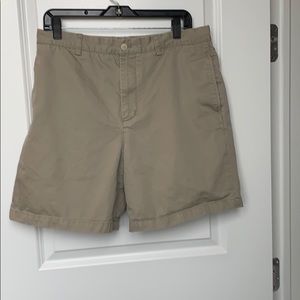 Vineyard Vines men’s shorts size 34